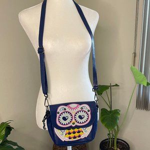 SALE RARE: Mao Mao bag from Japan. Unique Owl design w adj. straps. Navy Blue